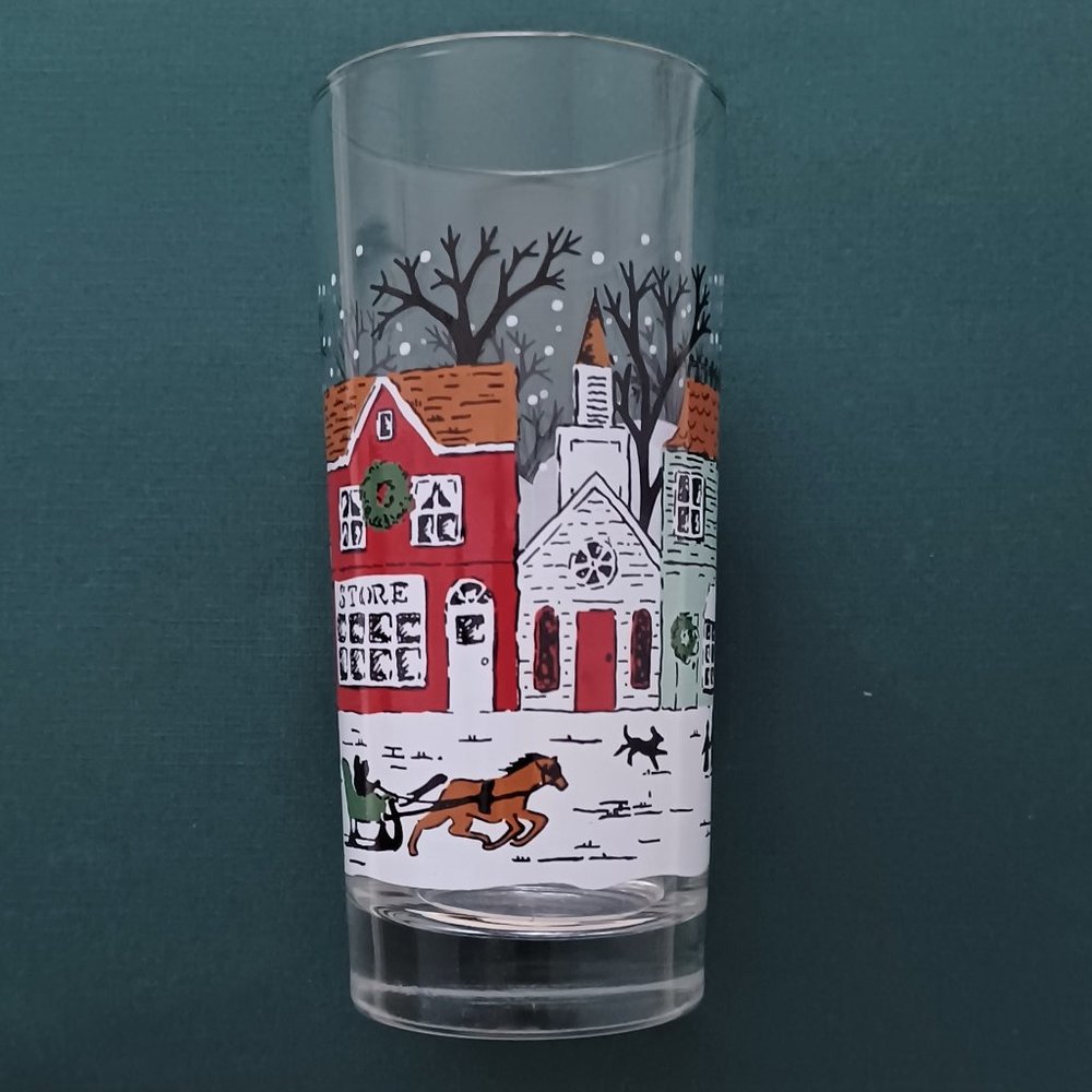 Libbey Glass Winter Sleigh Scene Vintage Highball Glass